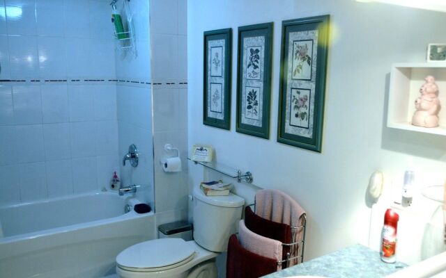 Creekside B&B and Guest Suite