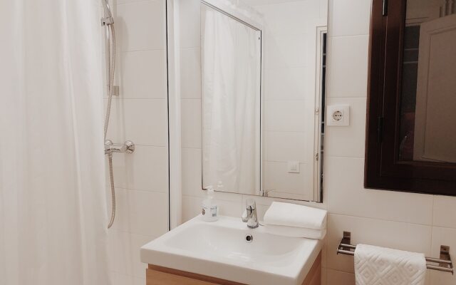 Aribau Cinema Apartamentos