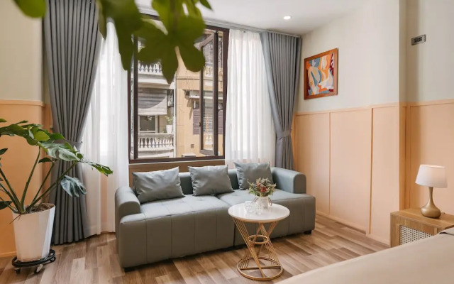 Tamundi Homestay Train street view