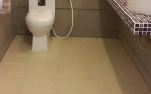 Fun-D Hotel