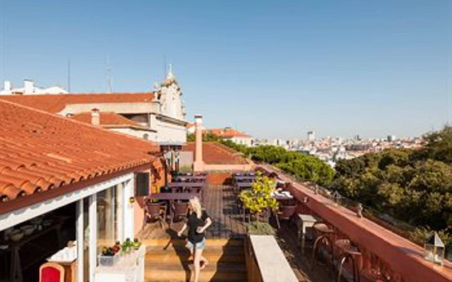 The Independente Suites & Terrace
