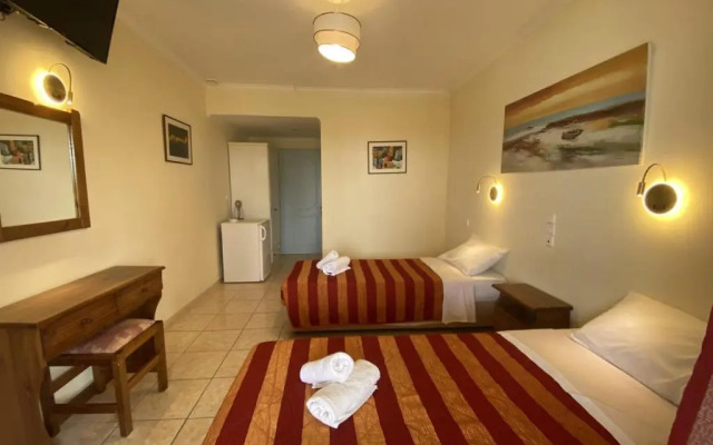 Anita And Nikos Studios Apartments