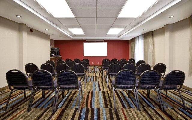 Fairfield Inn by Marriott Raleigh Airport/RTP