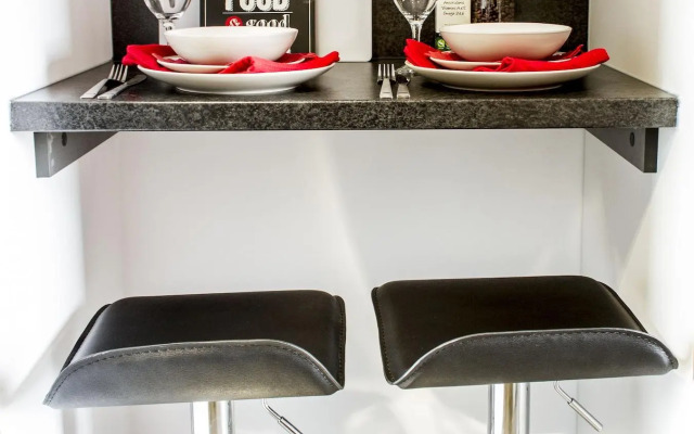 Yugo Explore - Arran House