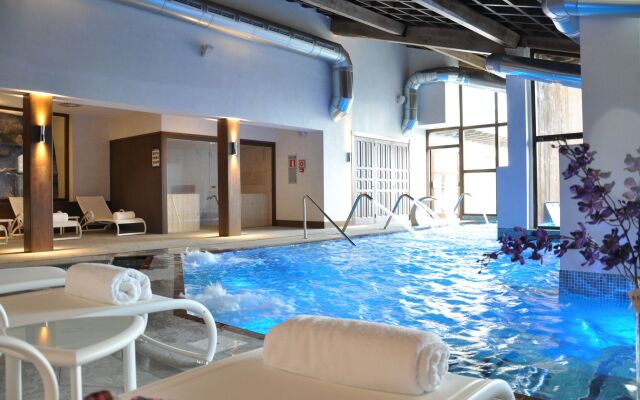 Puebloastur Eco-Resort Wellness & Spa