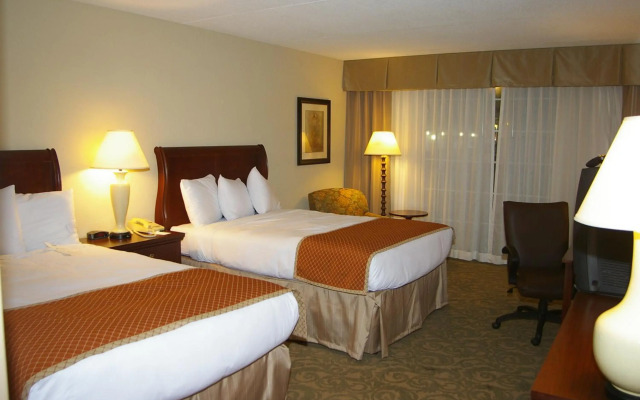 Sturbridge Host Hotel & Conference Center