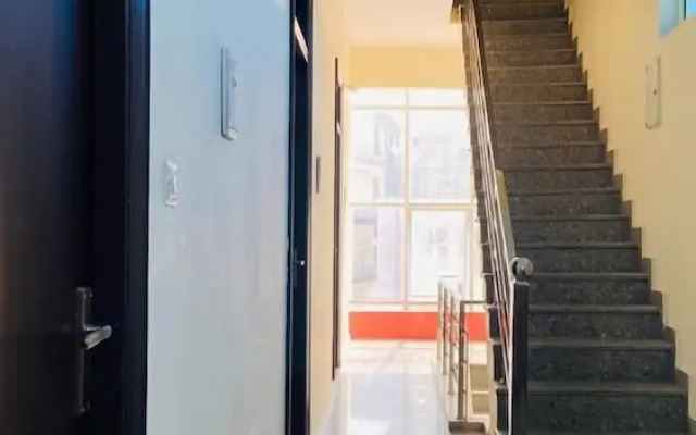 Upmanyu Guest House