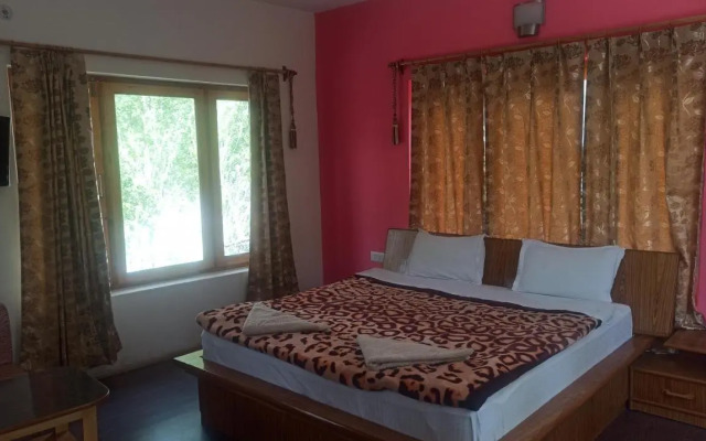 Mentokling Guest House and Garden Restaurant