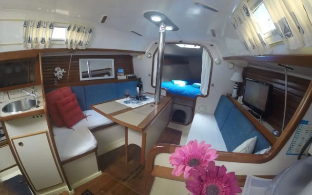 Sailboat Holiday Experience