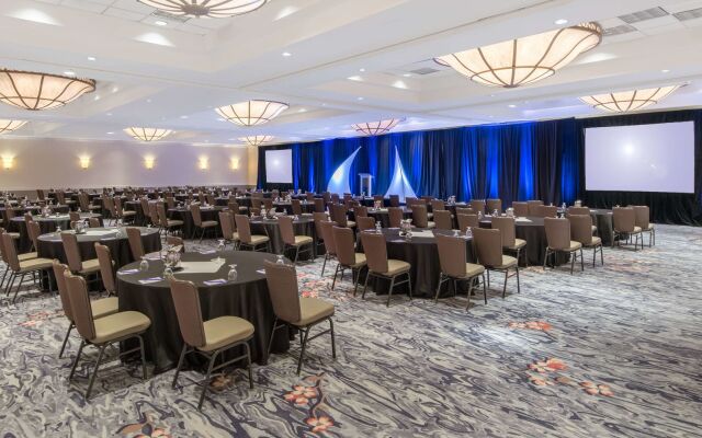 Sonesta Charlotte Lower South End