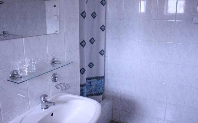 Boarding House Koras