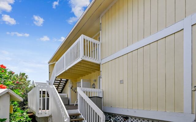 Sandpiper Cove 8229 Studio Bedroom Condo by RedAwning