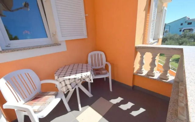Apartments Mladenka
