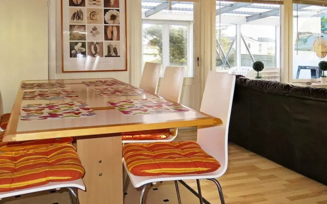 6 Person Holiday Home in Harboore