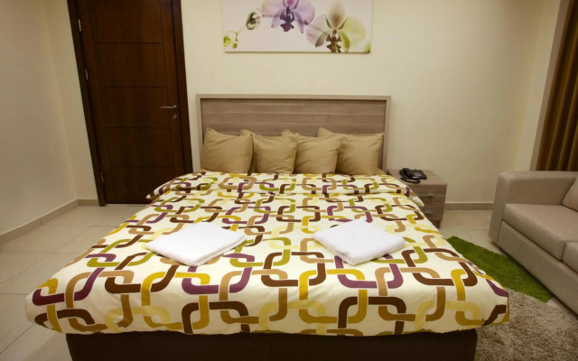 Lujain Hotel Suites