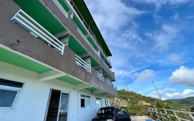 Wanay's Rocky Mountain Homestay