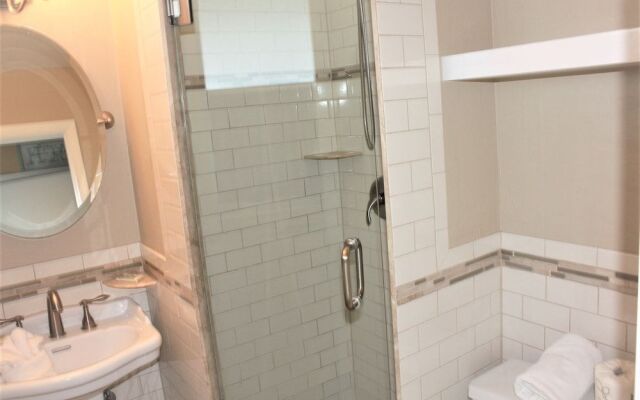 Jamaica Royale PH5 - 2 Br Townhouse