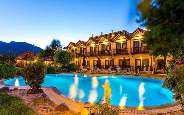 Palmetto Resort Hotel