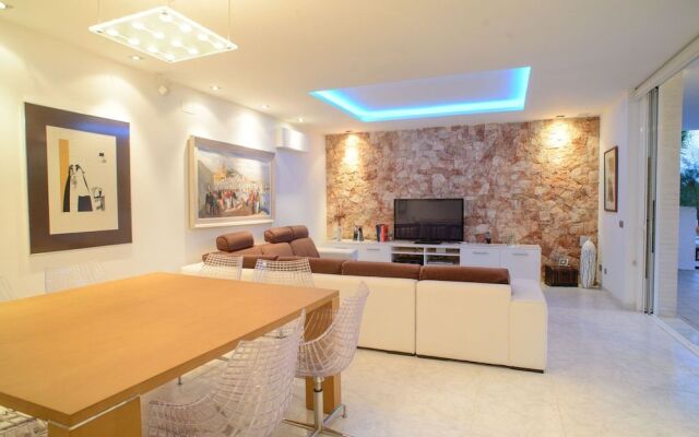 Villa Melody