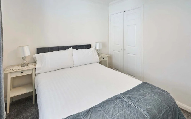 Host Stay Farm Road