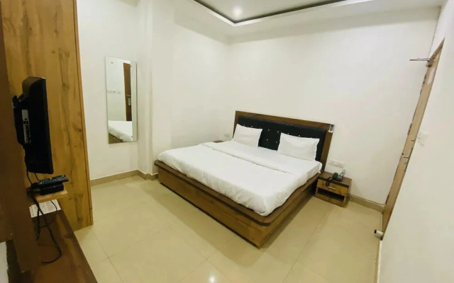 Vrindavan Inn by OYO Rooms