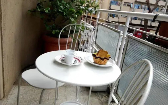 Casevacanze Dueperquattro Roma -Pigneto