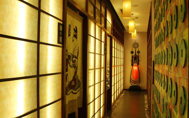 Ramada Plaza Wuhan Optics Valley