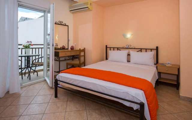 Famelia Studios Lampiris