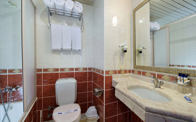 Villa Moonflower Apart Hotel