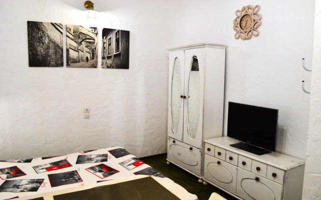 Chic Studio in Old Town