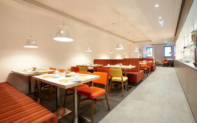 Simm’s Hotel – the cityhotel next to Metro U3