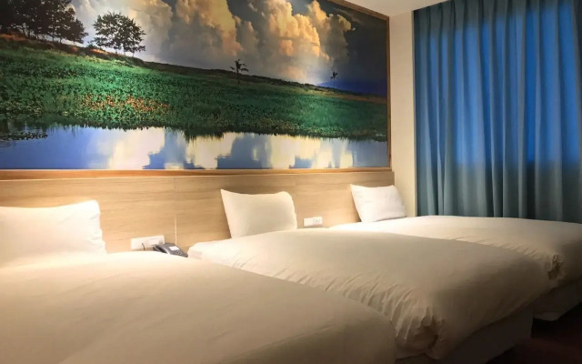 Chiilih Hotel Coral Museum