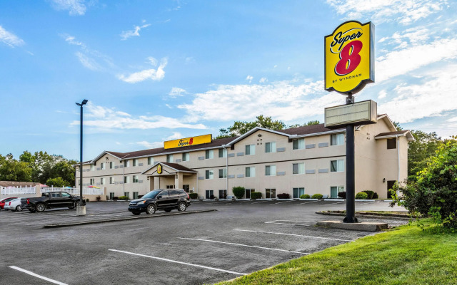 Super 8 by Wyndham Independence Kansas City