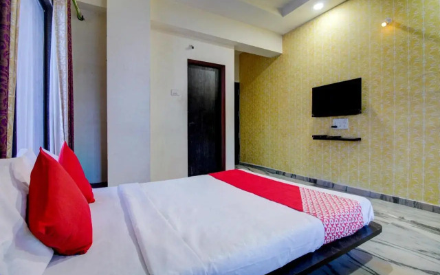 Oyo Flagship 805380 Gandharva Lodging