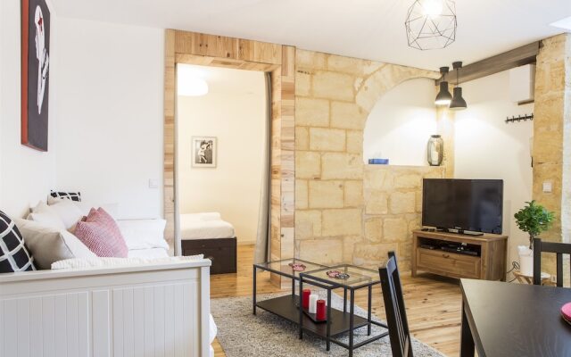 Appartement une chambre Cheverus 36