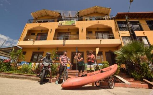 Lake View Hostel