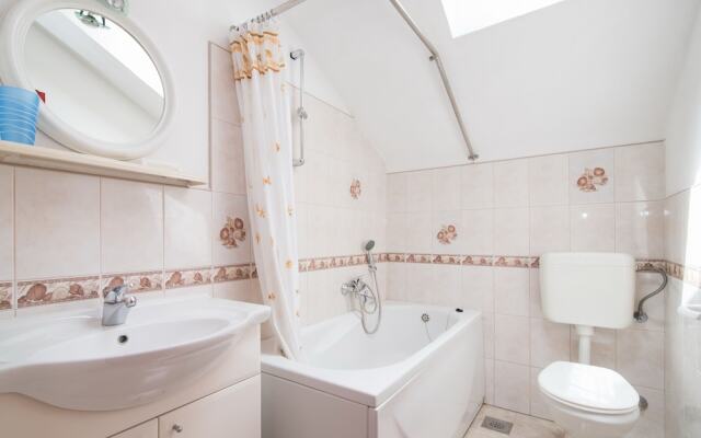 Apartments Ana & Bogdan