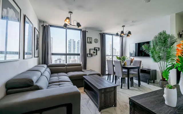 w Brilliant 1BR w Beautiful View in Calle 50