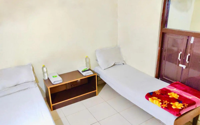 Roop Guest House
