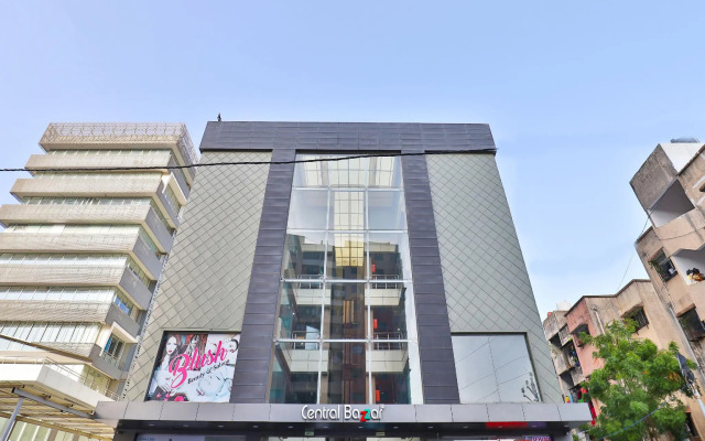 OYO 15635 Elite Rooms & Banquet