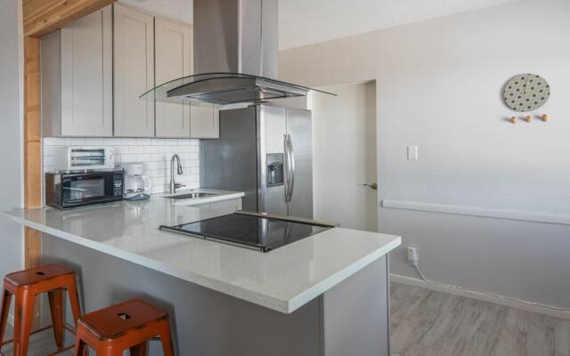 Sleek 3BR Home in Arcadia by WanderJaunt