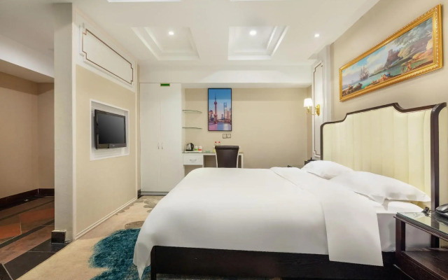 Vienna Classic Hotel (Ningguo Sichuan-Tibet Railway City Government)