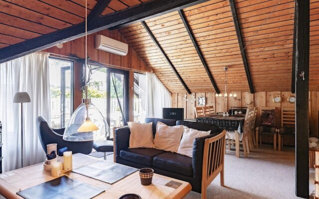 8 Person Holiday Home in Logstor-by Traum