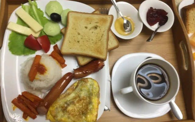 Hotel ATLANTIS near Airport