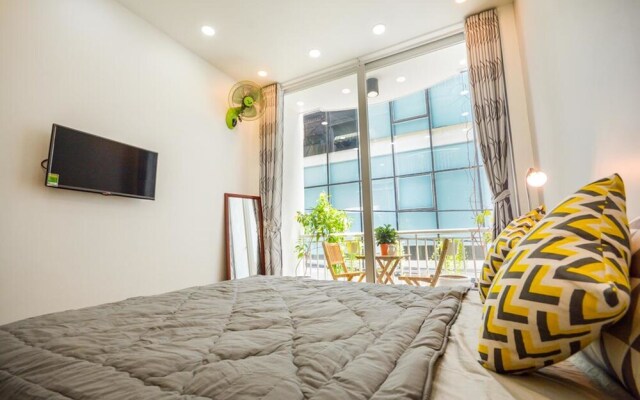 The Nguyens Café NHC