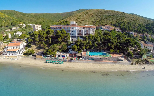 Hotel Punta Licosa