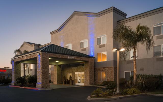 Holiday Inn Express Rocklin - Galleria Area, an IHG Hotel