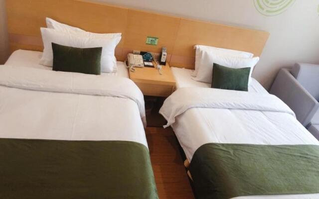 GreenTree Inn Xinyang Gushi County Yucheng Avenue Express Hotel