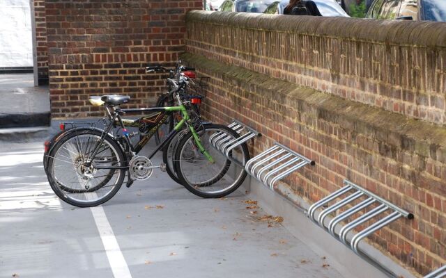 Bowden Court - Hostel