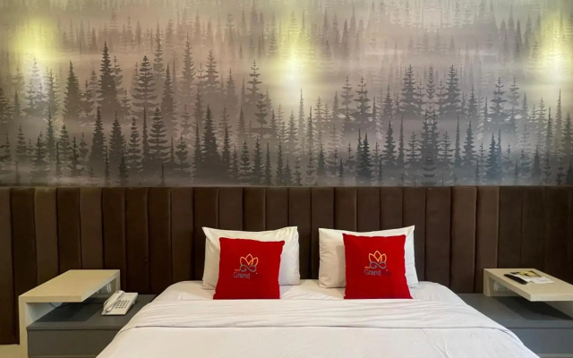 Solo Grand City Hotel